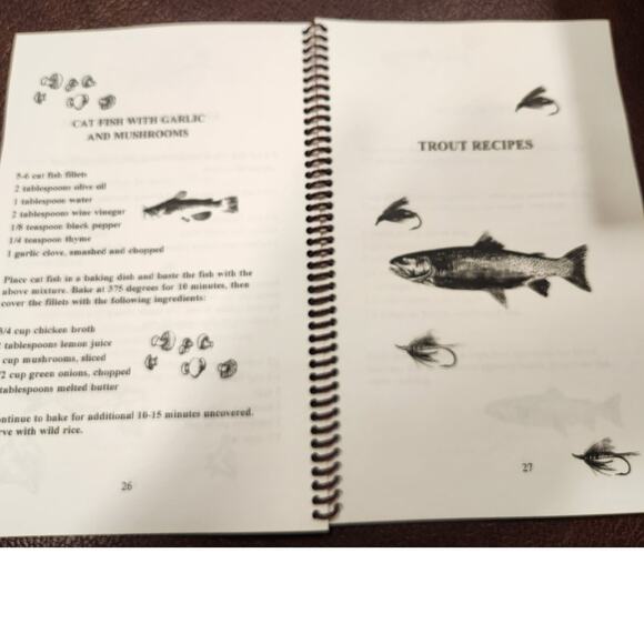 Wild Fish Recipes and Fishing Tips/How to catch and prepare fish EUC Cookbook - Picture 4 of 5